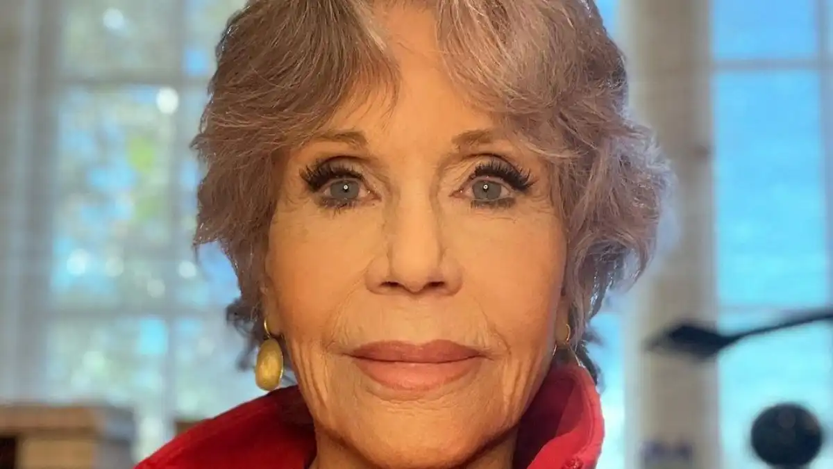 Jane Fonda, diagnosed with Non-Hodgkin's Lymphoma, shares a heart-touching note