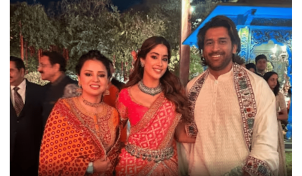 Janhvi Kapoor drops photos with MS Dhoni and wife Sakshi from Anant Ambani-Radhika Merchant's pre-wedding bash Day 3