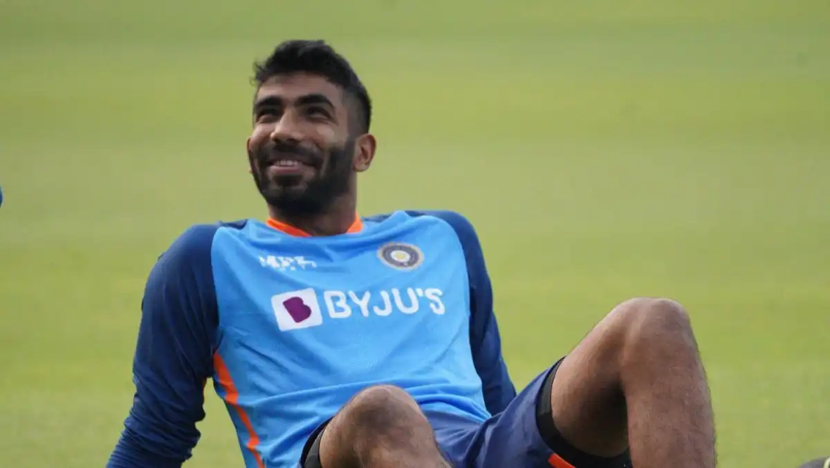 Twitter question Jasprit Bumrah's exclusion from 1st T20I between India and Australia