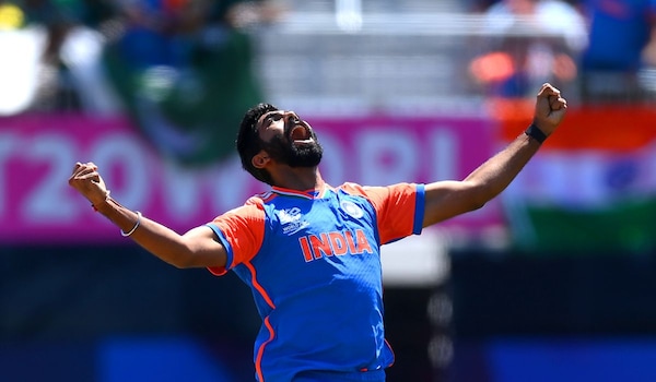 Former cricketer flags concerns over Jasprit Bumrah’s full tosses in IND vs PAK Asia Cup 2025