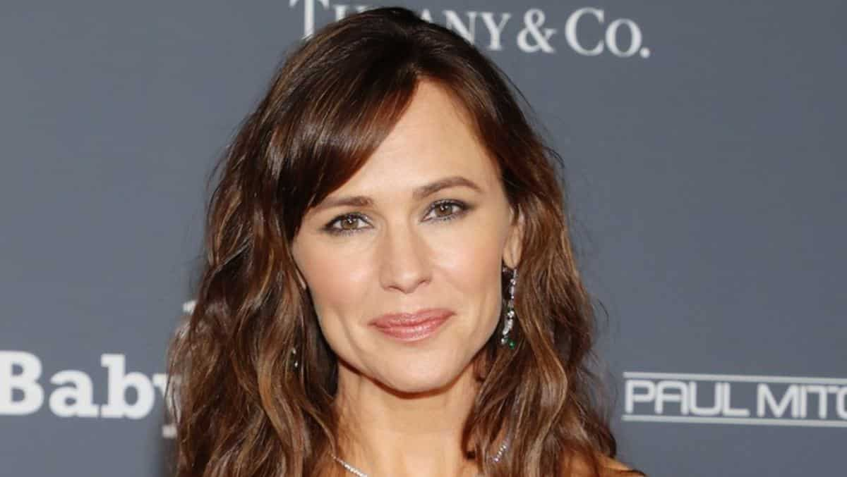 Jennifer Garner replaces Julia Roberts in Apple TV+ limited series The ...