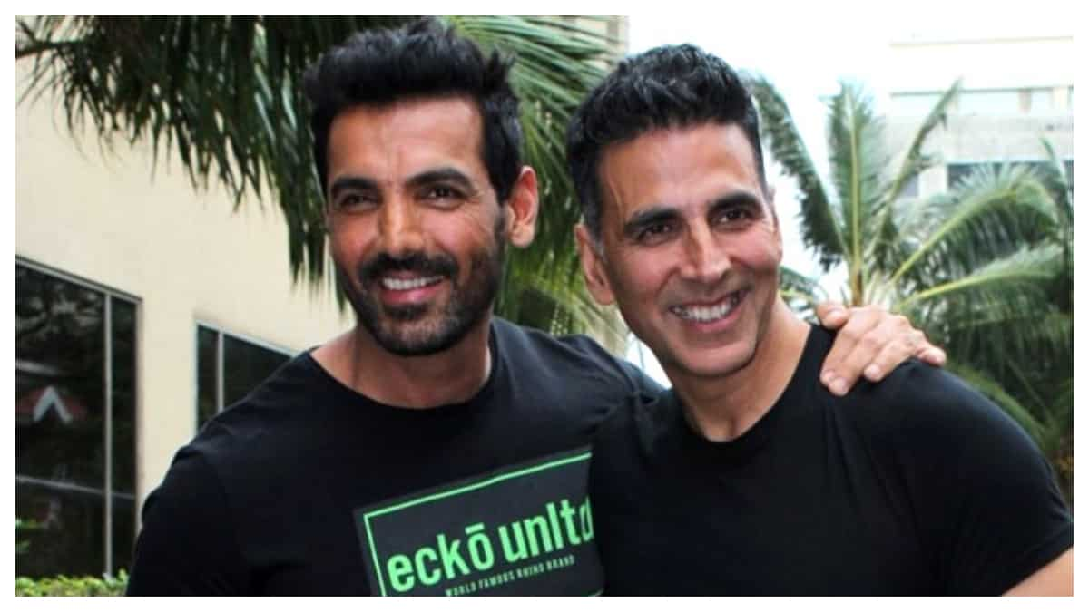 https://www.mobilemasala.com/movies/Akshay-Kumar-vs-John-Abraham-at-the-Box-Office-affecting-the-actors-Former-hints-at-a-movie-with-his-Desi-Boyz-co-star-instead-i289747