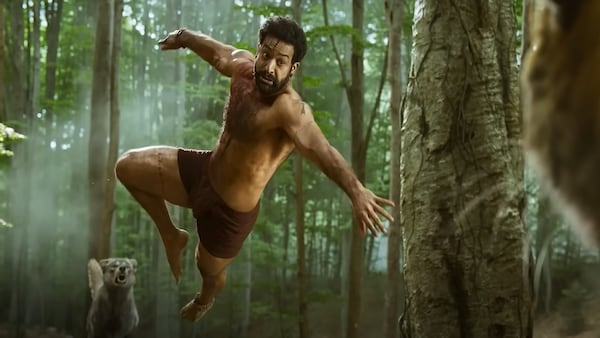 RRR director SS Rajamouli on Jr NTR's fitness: 'Usually actors are not stronger than stunt guys but...'