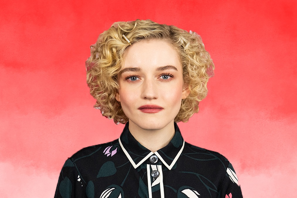How much do you know about Julia Garner?
