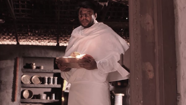 Kaatera’s soul-stirring pathos number Manasege Banthu Bittu Hogoke is here