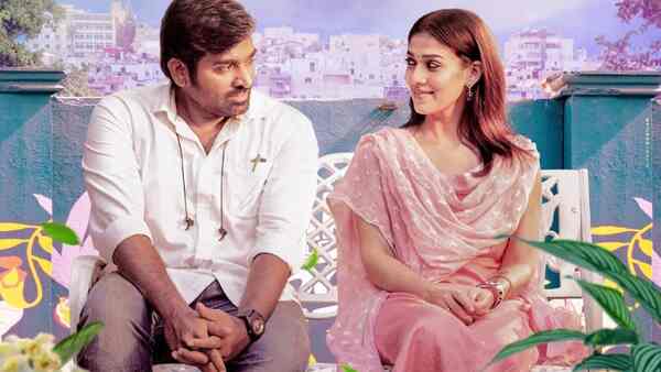 The breezy romantic Naan Pizhai song, featuring Sethupathi and Nayanthara, is an instant addiction