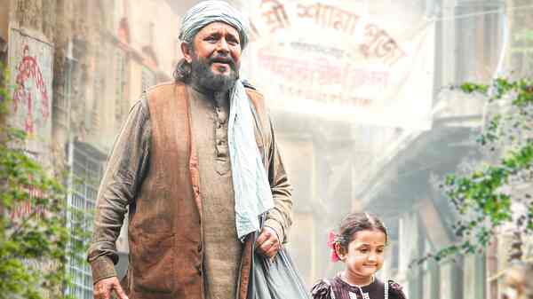 Kabuliwala: Check out the new photos of Mithun Chakraborty, Abir Chatterjee and Sohini Sarkar