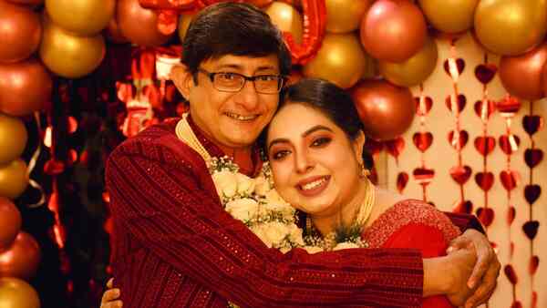 Kanchan Mullick and Sreemoyee Chattaraj tie the knot