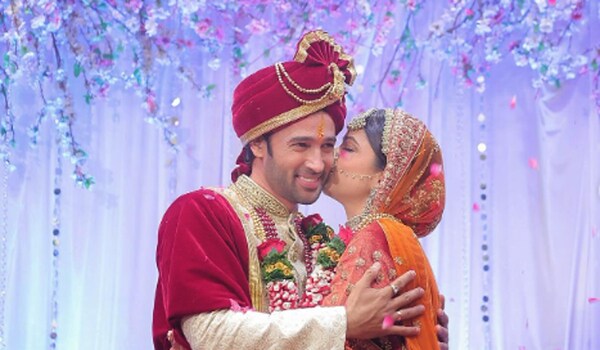 Karan Sharma and Pooja Singh got hitched! Check out pics from their lavish wedding