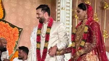 Karthika Nair ties the knot with Rohit, pictures take the internet by storm