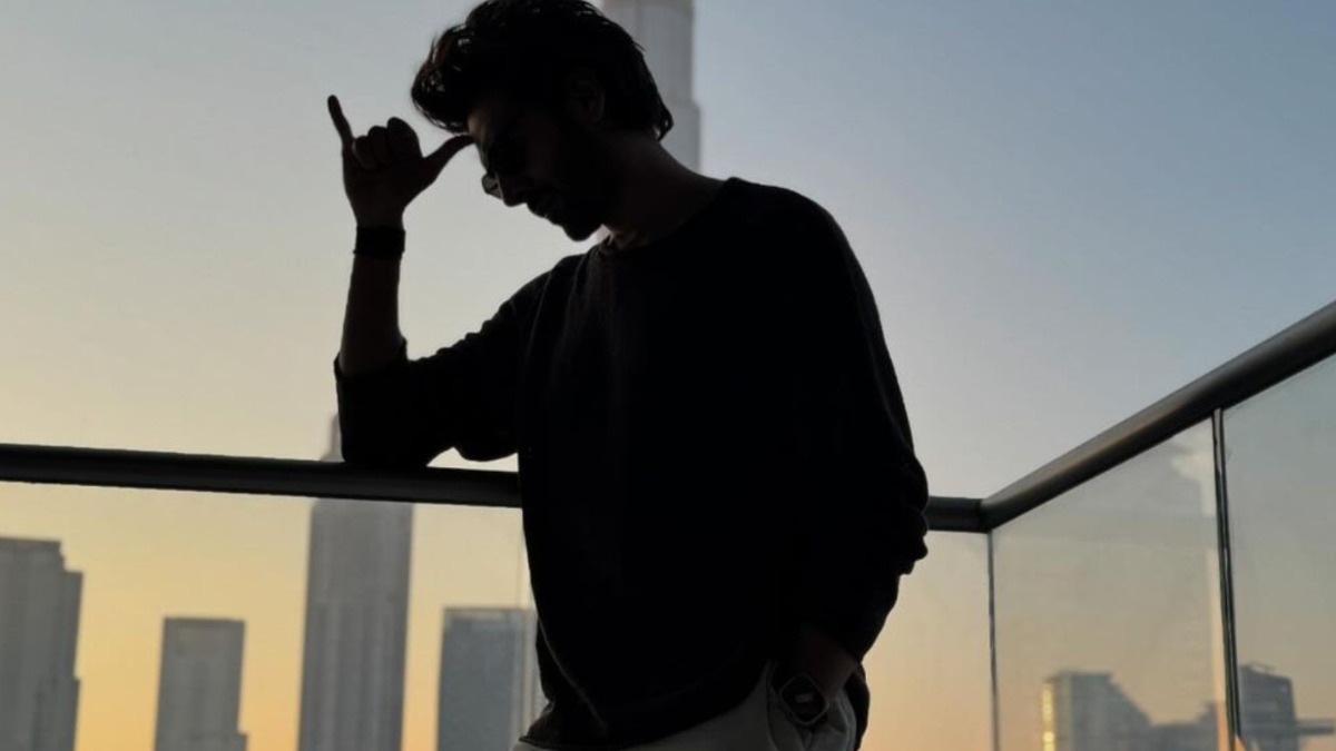 Kartik Aaryan chills in Dubai as Bhool Bhulaiyaa 3 continues to compete with Singham Again at the Box Office | See pics