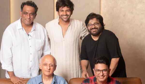 Aashiqui 3: Is Mukesh Bhatt REGRETTING announcing the Kartik Aaryan starrer early? Deets here!