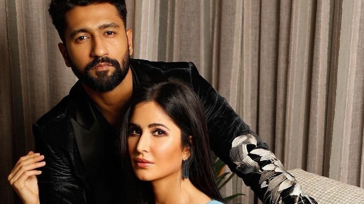 Vicky Kaushal kisses Katrina Kaif, calls her 'dearest wife' at THIS huge event - watch