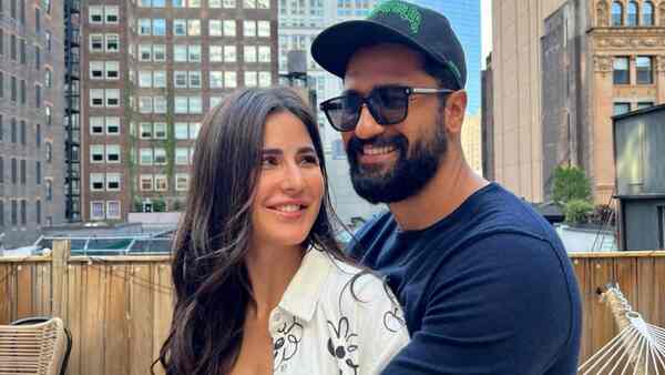 Katrina Kaif turns Vicky Kaushal’s dance instructor