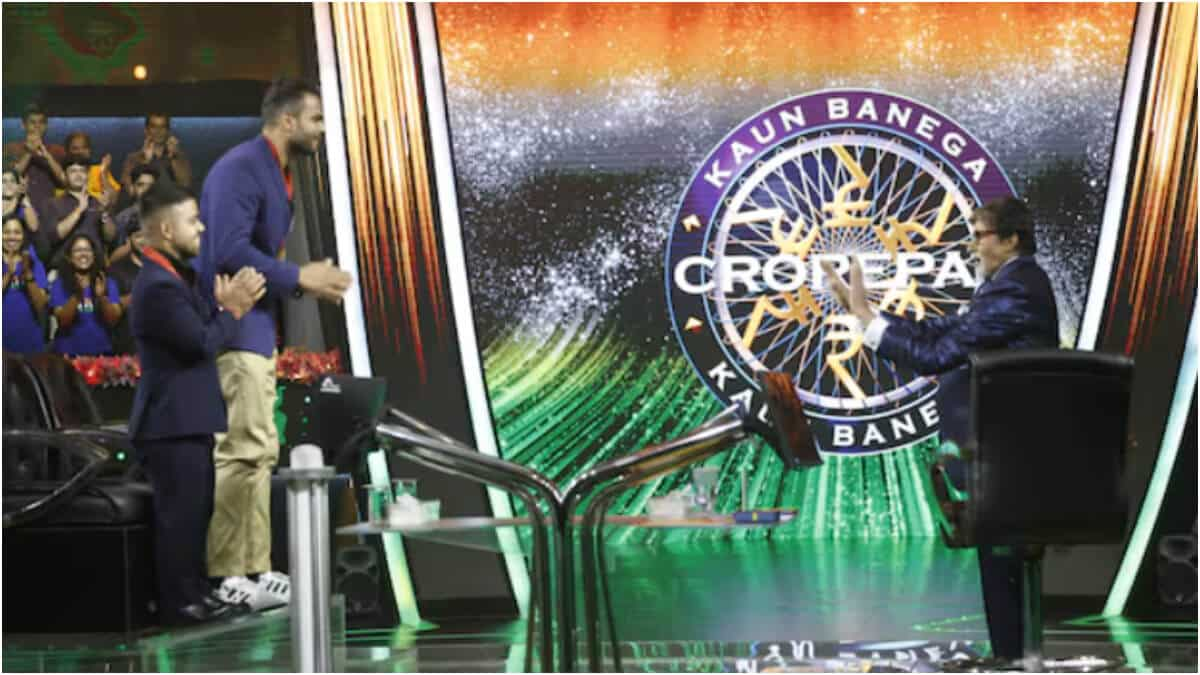 https://www.mobilemasala.com/film-gossip/Kaun-Banega-Crorepati-16-Amitabh-Bachchans-praise-for-Paralympic-gold-medallists-Navdeep-Singh-Sumit-Antil-will-touch-your-hearts-i305409