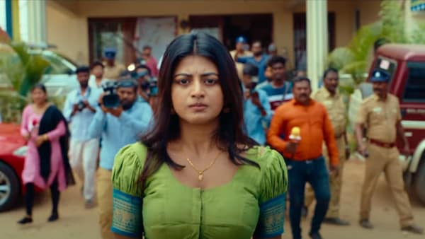 Anandhi in Mangai