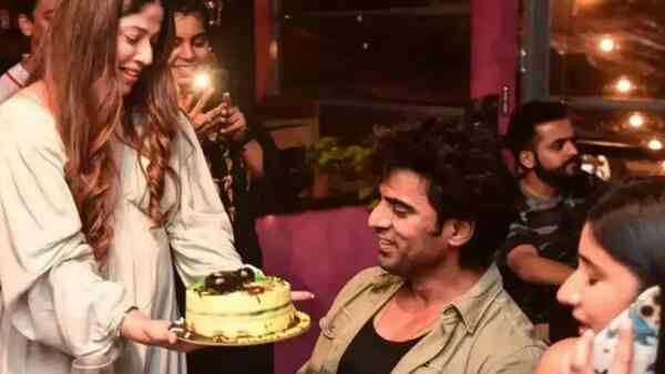 Khatron Ke Khiladi 12 contestants’ reunion! Mohit Malik, Nishant, Kanika Mann eat cake with crabs and snakes – WATCH