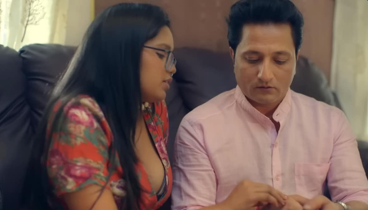 House Wife And Watchman Sex Videos - ULLU Originals Khidki trailer: Wife finds her husband cheating via CCTV  camera in this erotic web series