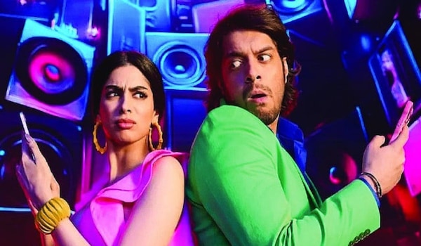 Khushi Kapoor and Junaid Khan in Loveyapa