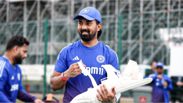 KL Rahul preps for the 4th Test against England at Old Trafford, Manchester, on Wednesday, 23 July 2025. Photo via BCCI