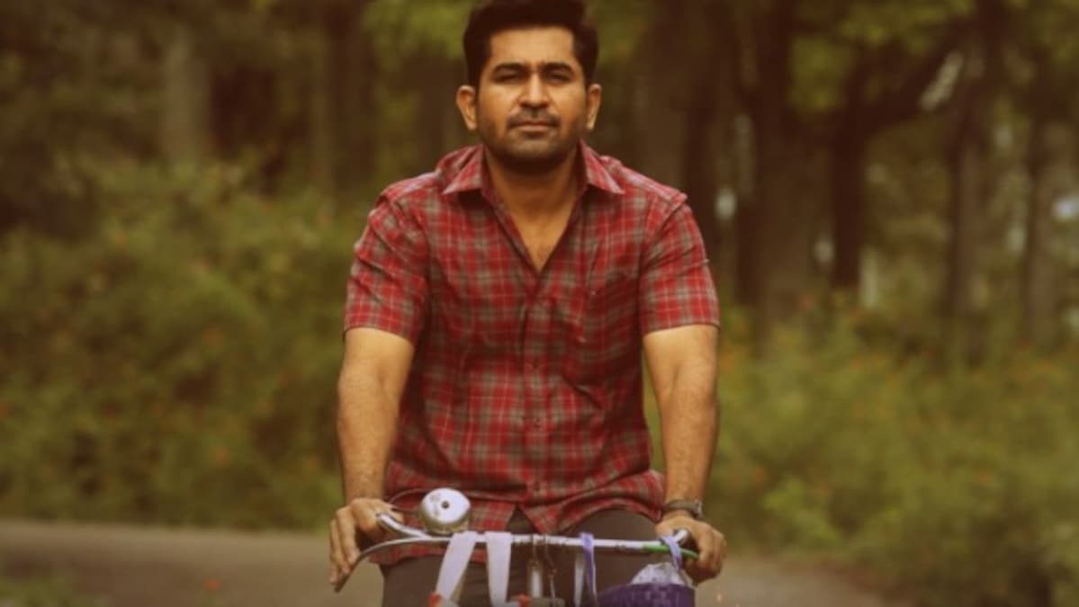 Kodiyil Oruvan movie review: Logical loopholes galore in this Vijay Antony-starrer political drama which relies on age-old formula