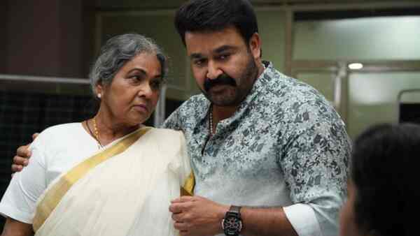 Mohanlal on KPAC Lalitha's demise: Lost my own sister