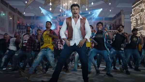 Darshan in the hit number