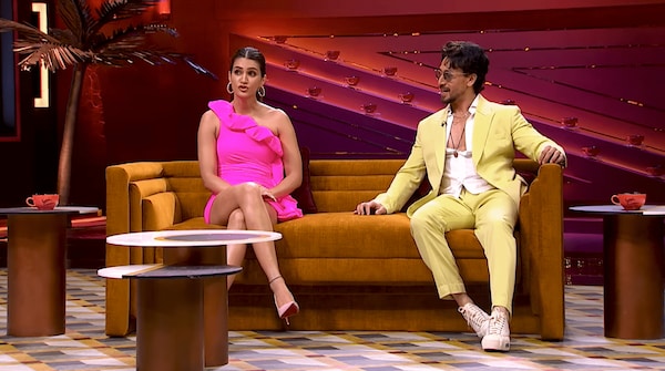 Kriti Sanon meeting Tiger Shroff for the first time
