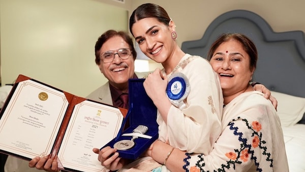 National Awards: Kriti Sanon's parents on cloud nine after she wins Best Actress award for Mimi - SEE PICS