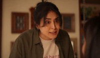 https://images.ottplay.com/images/kritika-kamra-in-the-great-shamsuddin-family-1764664162.jpg