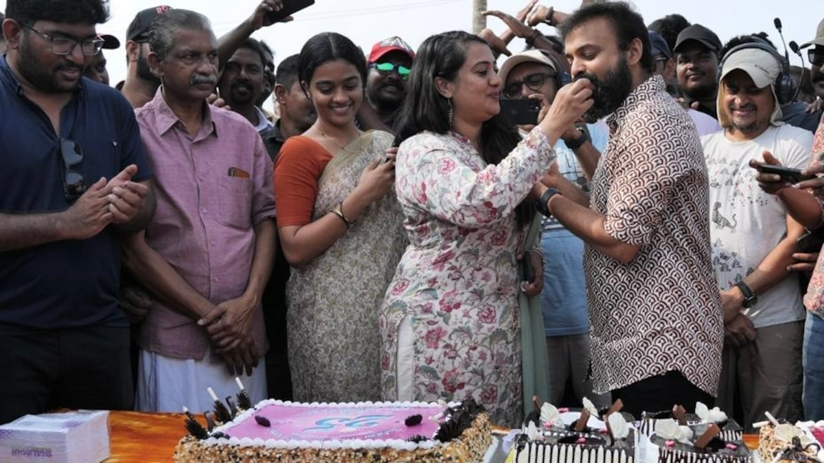 Kunchacko Boban celebrates 25 years of Aniyathipravu at Nna Thaan Case Kodu location; see pictures