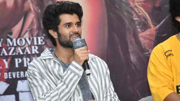 Vijay Deverakonda speaking to the media in Bengaluru