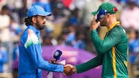 https://images.ottplay.com/images/live-india-lose-their-20th-consecutive-toss-south-africa-to-bowl-first-in-raipur-1764748310.jpg