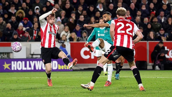 Mo Salah's 89th-minute goal during Liverpool vs Brentford.