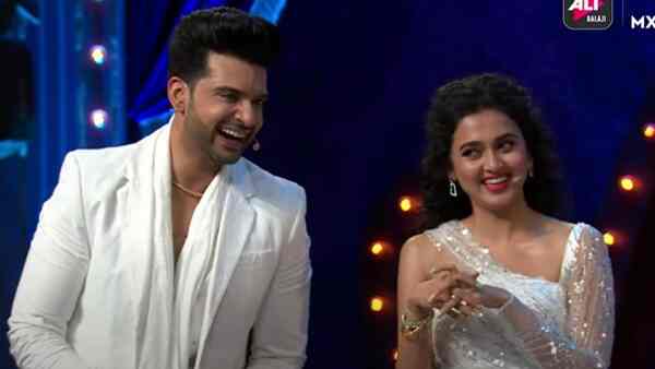 Tejasswi Prakash likes to be on top: Karan Kundrra lets out a HUGE bedroom secret to Kangana Ranaut at Lock Upp Finale