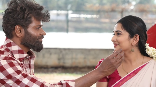 Vinnod Prabhakar and Sonal Monteiro in Maadeva