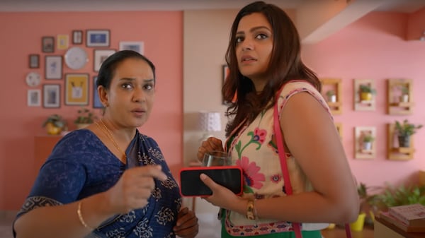 Maala Parvathy and Divya Pillai  in a still from Masterpeace