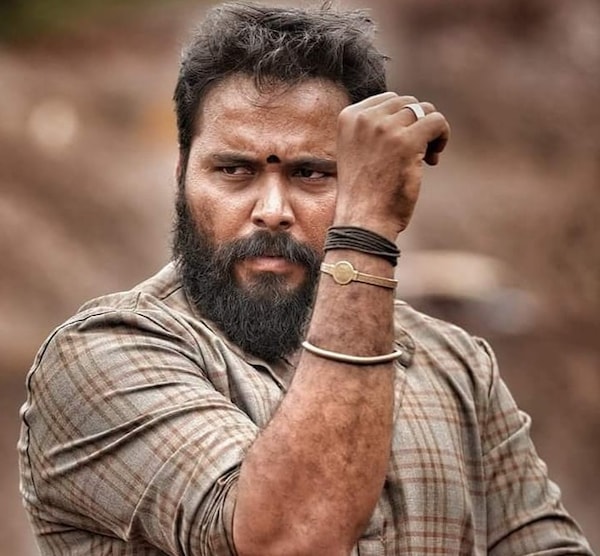 Madhu Guruswamy as Bhairathi Ranagal's Singa