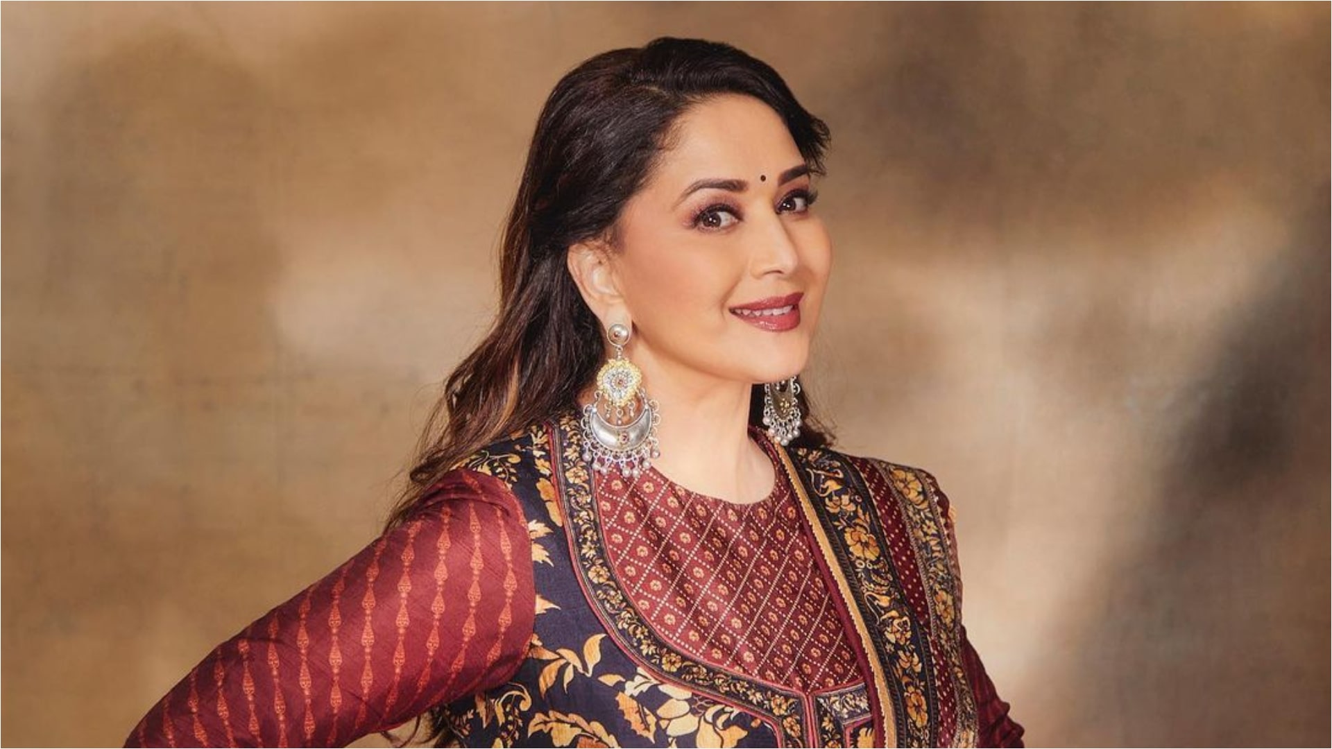 Madhuri Dixit On Her Love For Gujarati Food At The Maja Ma Trailer Madhuri Dixit On Her Love For Gujarati Food At The Maja Ma Trailer