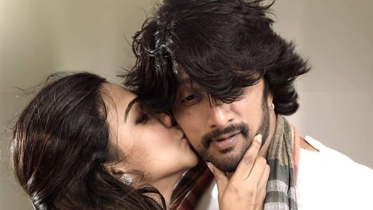 Madonna Sebastian and Sudeep in Kotigobba 3