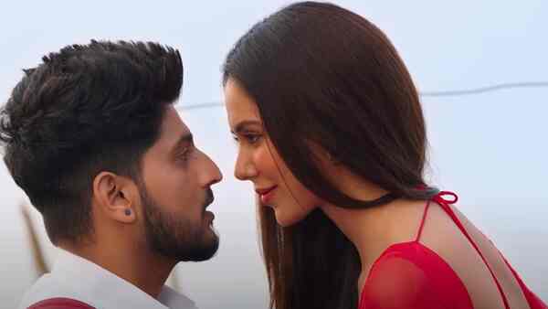 Main Viyah Nahi Karona Tere Naal trailer: Gurnam Bhullar-Sonam Bajwa’s film takes DDLJ reference