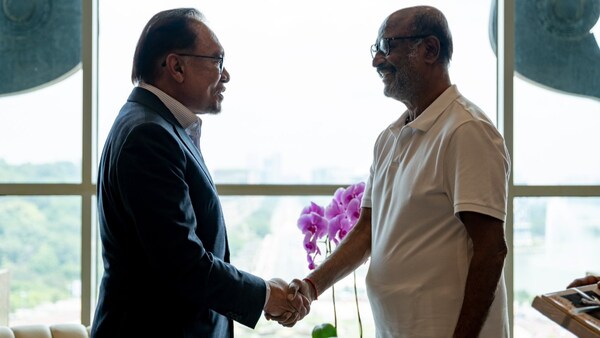 Rajinikanth meets Malaysian Prime Minister, meanwhile Jailer producer showers crew with gold coins