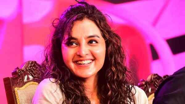 Manju Warrier to begin shooting Aamir Pallikal’s Indo-Arab film Ayisha in the UAE