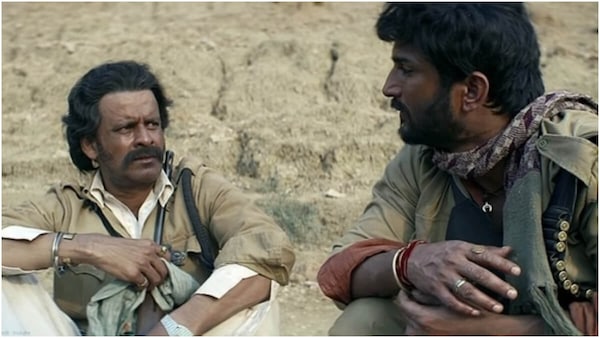 Manoj Bajpayee and Sushant Singh Rajput in a still from Sonchiriya