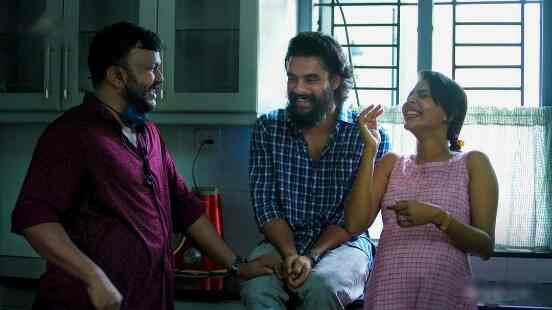 Exclusive! Tovino, Aishwarya Lekshmi’s Kaanekkaane will be an OTT release, confirms Manu Ashokan