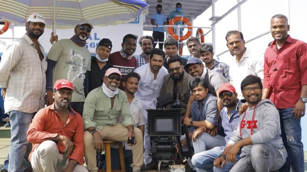 Sarath Kumar wraps up his portions for Vijay Antony, Vijay Milton's Mazhai Pidikatha Manithan