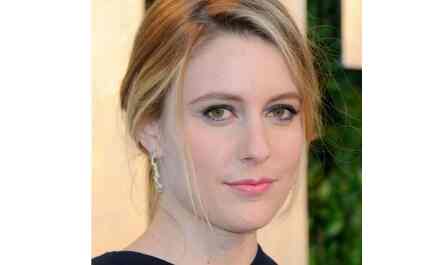 Greta Gerwig is known for banning the use ______ on the set when she is directing. Fill in the blank.