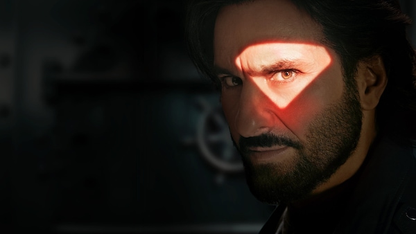 Saif Ali Khan in Jewel Thief