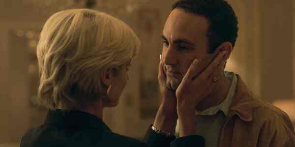 Elizabeth Debicki as Princess Diana and Khalid Abdalla as Dodi Fayed in a still from The Crown