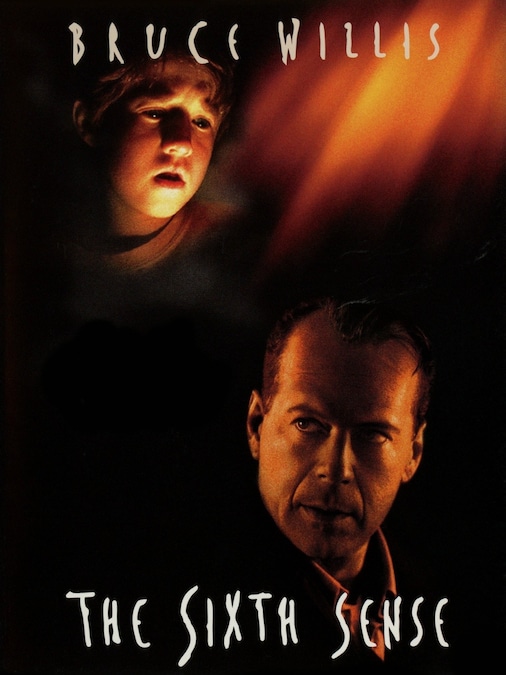 In 1999, Bruce Willis starred in The Sixth Sense as a psychologist who counsels a child who claims to see dead people. Who directed this critically acclaimed and commercial successful drama?	